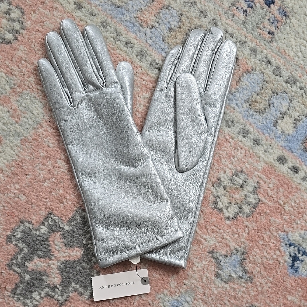 Anthropologie Silver Women's Gloves Size Large